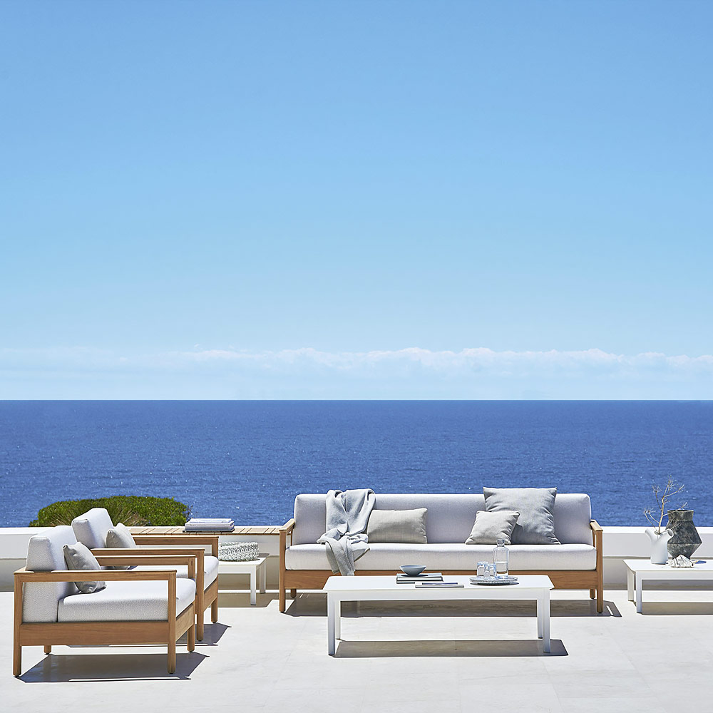 Award winning Italian outdoor furniture, luxury and contemporary inspiration